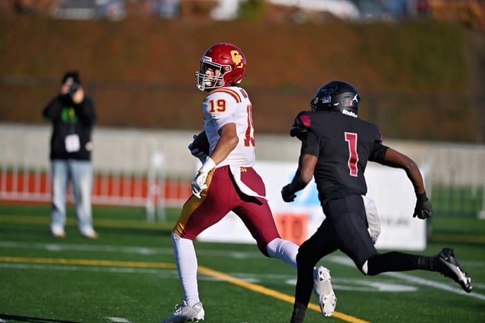 a Central Catholic Tualatin 6A Oregon football final November 22 2023 Leon Neuschwander 54